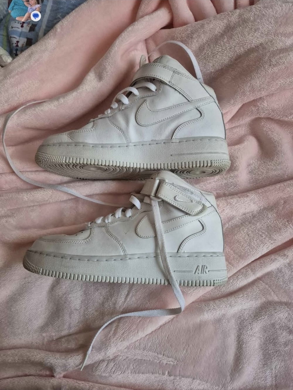 Nike Cream-White High-Top Leather Sneakers